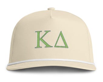 Kappa Delta Strickmütze, KD bestickter Sorority Hut, Komfortfarben Strickmütze, Bid Day Hut, Rush Week Geschenk, großes kleines Geschenk, griechisches Life Cap