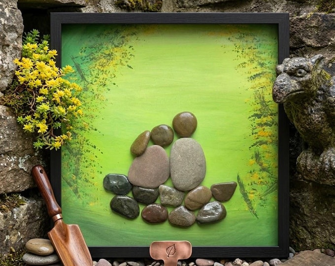 Pebble Art Family Portrait, Natural Stone Wall Decor, Garden Inspired Minimalist Gift