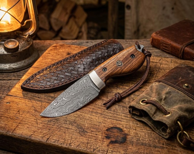 Handmade Damascus Twist Skinner Knife, Pakka Wood Handle, Brass Bolster, Tooled Leather Sheath