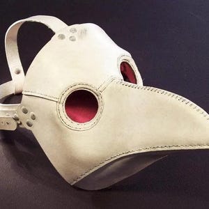 Maschera da medico della peste in pelle bianca anticata IMPERFETTA