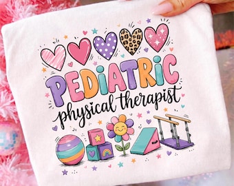 Kinderfysiotherapeut PNG: Ontwerp met hartjes voor kinderfysiotherapeuten, cadeau voor fysiotherapeuten, sublimatie voor kinderfysiotherapeuten