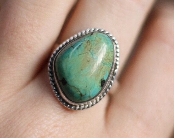 BESPOKE TURQUOISE RING - Adjustable Sterling silver ring - Crystal ring - Semi precious Turquoise jewellery - Navajo Statement Ring - Boho
