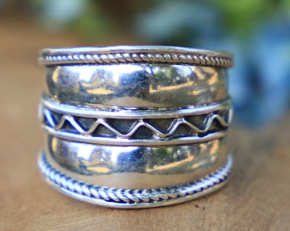 CHUNKY TRIBAL RING - 925 Sterling Silver - Adjustable Handmade ring - Ethnic - Vintage style - Hippie - Bohemian - Zig Zag - Oxidised Ring