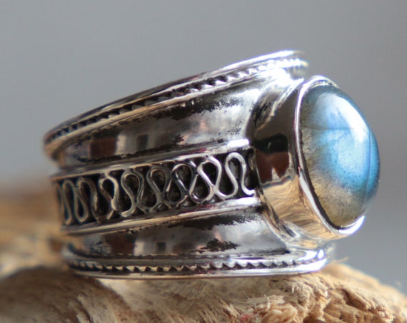 UNISEX LABRADORITE RING - 925 Silver - Adjustable Crystal ring - Oxidised Vintage style - Clowing Gemstone - Men's jewellery - Hippie Style