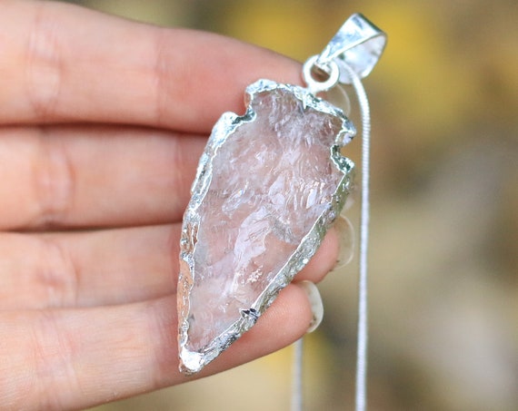 QUARTZ CRYSTAL ARROWHEAD - Navajo Necklace - Native American - Silver Plated - Gift - Crystal - Love stone - Friendship necklace - Quartz