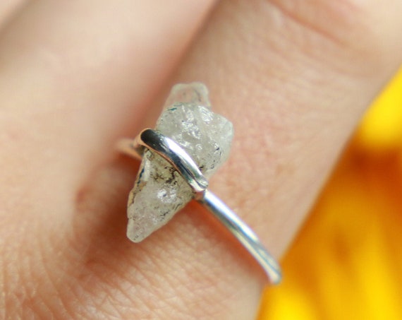 RAW QUARTZ RING - Gemstone Chip - Sterling silver 925 - Unpolished Rustic Gemstone - Organic - Natural Crystal - Bohemian Healing Crystal