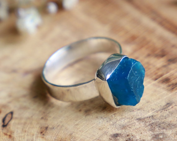 SEA GLASS RING - Rare Blue - Sterling silver 925 - Unpolished Seaglass - Ocean Ring - Ethically sourced - Eco Ring - Sea jewellery - Rustic