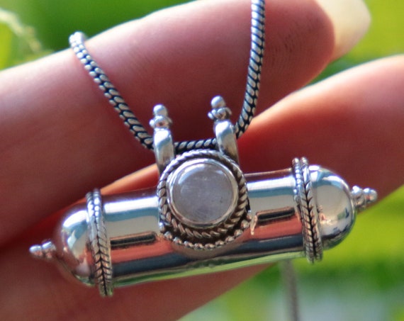 MOONSTONE MANTRA NECKLACE - Sterling Silver - Keepsake - Mantra Box - Buddhist Prayer Locket - Healing Crystal - Gemstone - Ashes necklace