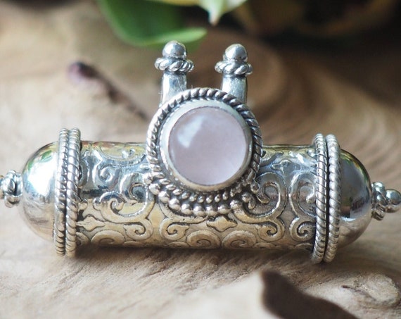 ROSE QUARTZ LOCKET - Sterling Silver Mantra Necklace - Prayer Box - Photo Necklace - Ash Jewellery - Stone of love - Valentine - Fiance Gift