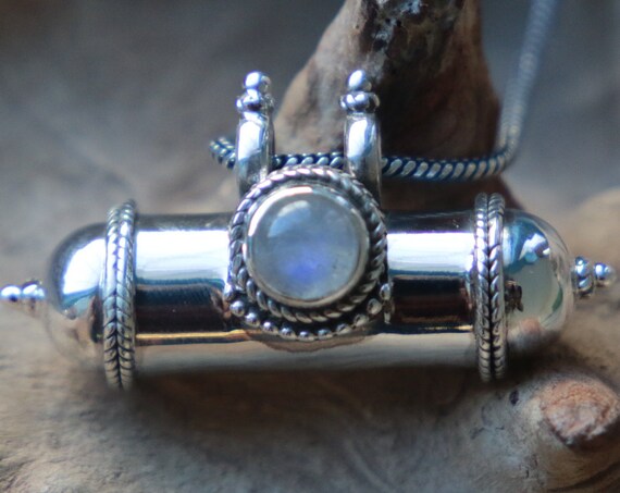MOONSTONE MANTRA NECKLACE - Sterling Silver - Keepsake - Mantra Box - Buddhist Prayer Locket - Healing Crystal - Gemstone - Ashes necklace