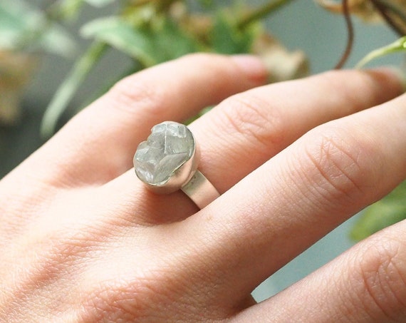 ALTERNATIVE ENGAGEMENT RING - Raw Crystal Ring - Boho wedding - Natural Quartz - 925 Sterling Silver - Bohemian - Gothic - Adjustable Ring