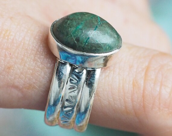 SPECKLED MALACHITE RING - Adjustable 3 Band - Thick 925 Silver - Hammered Ring - Crystal - Chakra - Vintage style - Tribal - Unisex