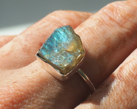 RAW LABRADORITE RING - Sterling silver Stack ring - Natural Crystal - Rough Gemstone - Glowing iridescent Raw Moonstone - Rare - Size O Gift