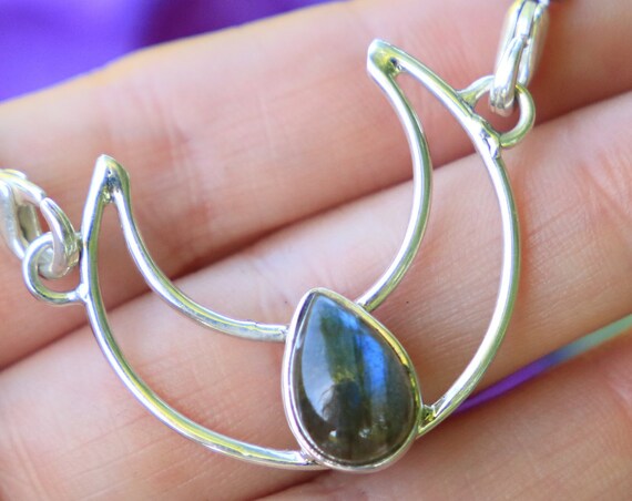 MINI MOON NECKLACE - Labradorite Sterling Silver Necklace - Moon Crystal - Moon child - Chakra - Reiki - Limited Edition - Glowing Crystal