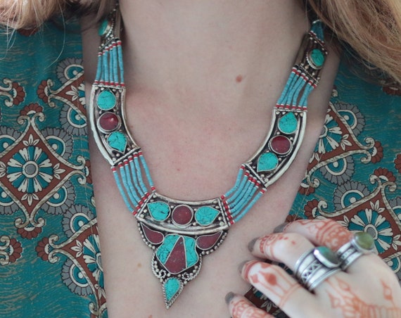 TIBETAN NECKLACE - Statement Necklace - Coral - Turquoise - Nepalese - Buddhist - Vintage - Semi Precious - Gift Set - Birthstone - Crystal