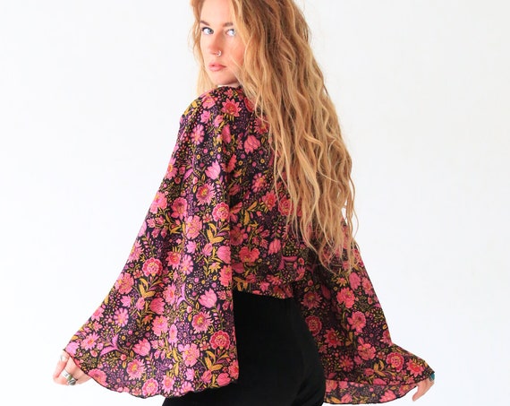 FLORAL BELL SLEEVE - Crop Tie top - Stevie Nicks Kimono - Vintage Silk Top - Retro - 70s - 60'S - Recycled - Free size Indian top - Autumn