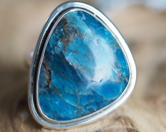 STUNNING CRYSOCOLLA RING - Adjustable Recycled 925 Sterling Silver Ring - Healing Crystal - Turquoise - Statement - Unisex - Non binary Gift