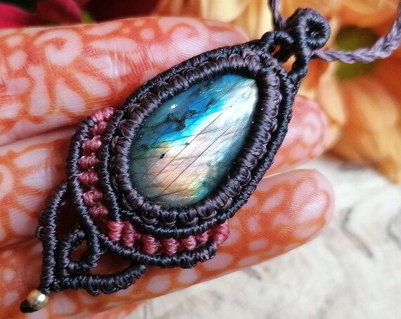 UNISEX MACRAME AMULET - Micro Macrame Mens necklace - Rare Labradorite Crystal Gift - Handmade - Christmas - Tribal Yoga Style - Adjustable