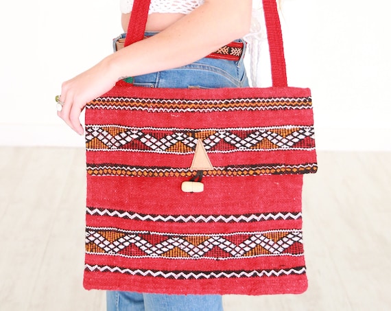 VINTAGE SIDE BAG - Vintage Purse - Moroccan Kilim Rug - Book bag - Up-cycled satchel - Recycled Carpet Shoulder bag - School Bag - Handmade
