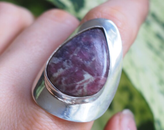 LUXURY STATEMENT RING - Purple Jasper Gemstone - Incredible Adjustable Ring - Sterling Silver - Purple healing crystal - Chunky 925 Ring
