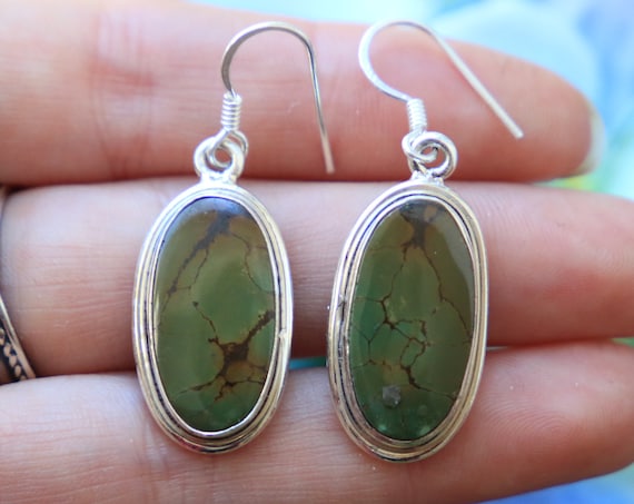 EARTHY TURQUOISE EARRINGS - Rare 925 Sterling Silver Earrings - Navajo Style - Handmade Natural Crystal - Vintage - Bespoke Birthstone Gift