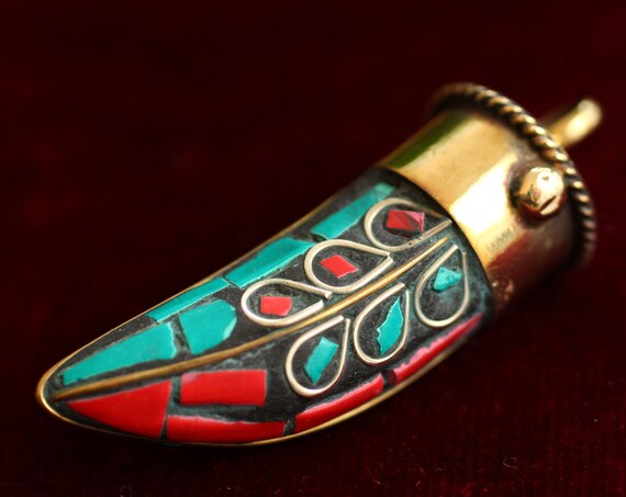 TRIBAL TUSK NECKLACE - Moroccan style - Antique Nepali / Vintage Pendant - Mens / Unisex Necklace - Horn Necklace - Elephant Gift - Ganesha