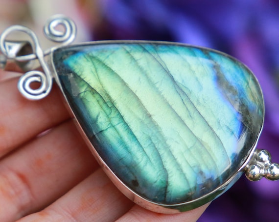 LABRADORITE SWIRL NECKLACE - Statement Crystal Necklace - Solid Silver - Iridescent - Glowing - Bespoke - One of a kind - Reiki - Magic