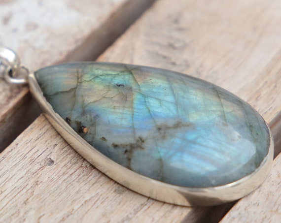 TEARDROP LABRADORITE NECKLACE - 925 Sterling Silver Necklace - Gemstone - Statement - Glowing Necklace - Crystal Jewellery - Magic Necklace