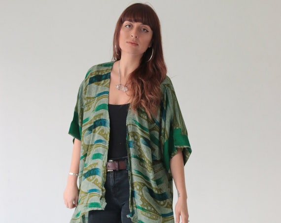 PAISLEY WAVE KIMONO - All Season Kaftan - Vintage Fabric - Asymmetric - Bespoke - Indian - Floral Top - 60's - 70's - Retro - Waterfall