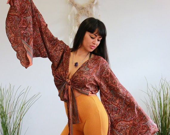RETRO BELL SLEEVE - Vintage Indian Silk - Hippie - Retro - 70s - 60'S - Recycled Silk - Kimono - Cape - Kaftan - Tie Dye Crop Top - Flare