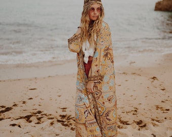 SUMMER FIELDS KIMONO - Floaty Jacket - Maxi Dress - Open front Cover Up -  Glittery Kaftan - Vintage - Longline - Silk - Boho Dressing Gown