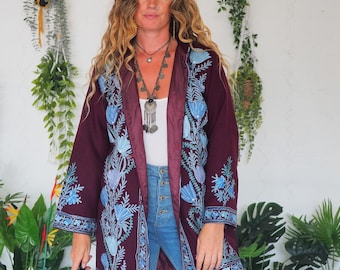 TÚNICA DE CACHEMIRA COLOR BERENJENA - Ligera - Estilo vintage de los años 60 y 70 - Retro Beatles - Sgt Pepper - Bordado Aari - Chaqueta tipo camisa de algodón - Minivestido