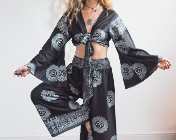 KALI GODDESS SET - Soft Cotton Co-ord set - Free Size - Wrap Top - Block Print Linen - Organic Cotton - Bell sleeve Top - Om Print - Summer
