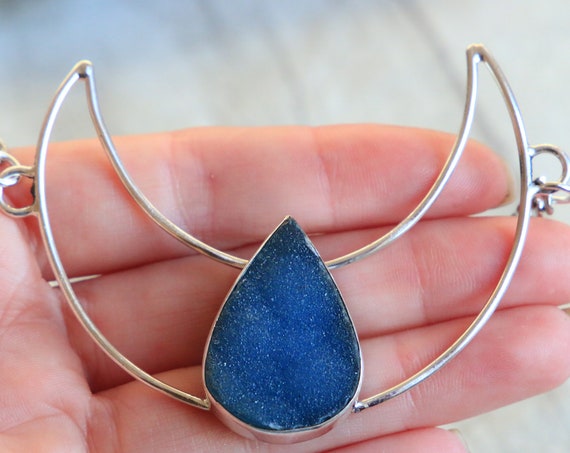 GLITTER MOON NECKLACE - Rare Crystal - Sterling Silver Necklace - Moon Jewellery - Chakra Crystal - Raw Gemstone - Blue Druze - Magic Stone