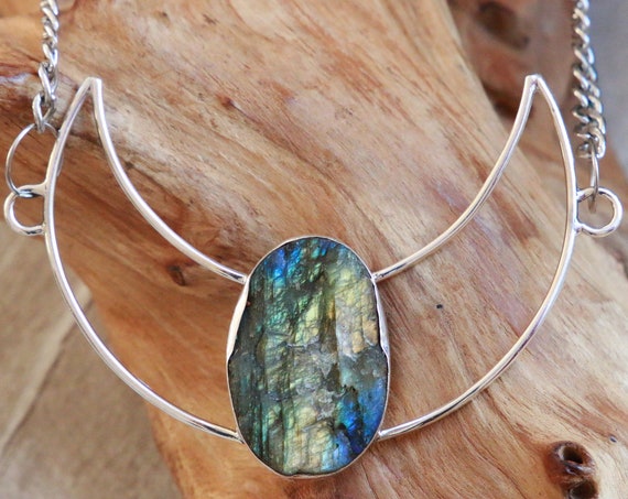 RARE RAW LABRADORITE - Rough Labradorite Moon Necklace - Sterling silver Jewellery - Throat Chakra - Natural Glowing Crystal - Galaxy Moon