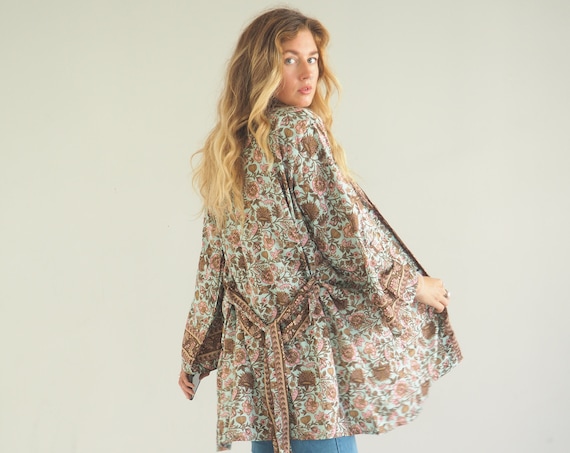 RUBY SPARROW CROP - Bohemian Silk Kaftan - Japanese Style Kimono - Slow Fashion - Shawl - Wrap Top - Indian Jacket - Paisley - Beach cover