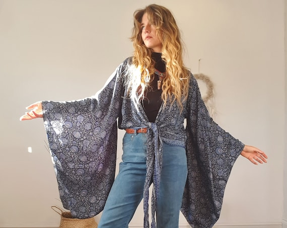 BELLA WRAP TOP - Xl Bell sleeve Kimono - Indian Silk Kaftan - Vintage 70's 60's Style - Fleetwood mac dress - Xmas - Hippie Floaty Jacket