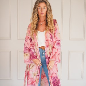 PINK SHIMMER KIMONO - Oriental Jacket - Beach Cover Up - Floaty Kaftan - Vintage Dressing Gown - Wrap Around Dress - Lingerie - 60's Lounge