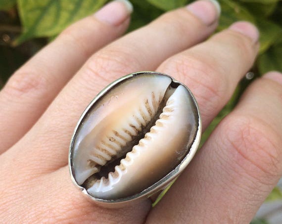 STATEMENT SHELL RING - Sterling Silver Ring - Cowrie jewellery - Extra Large - Cowry shell - Fossil - Natural - Beach - Nature jewelry Gift