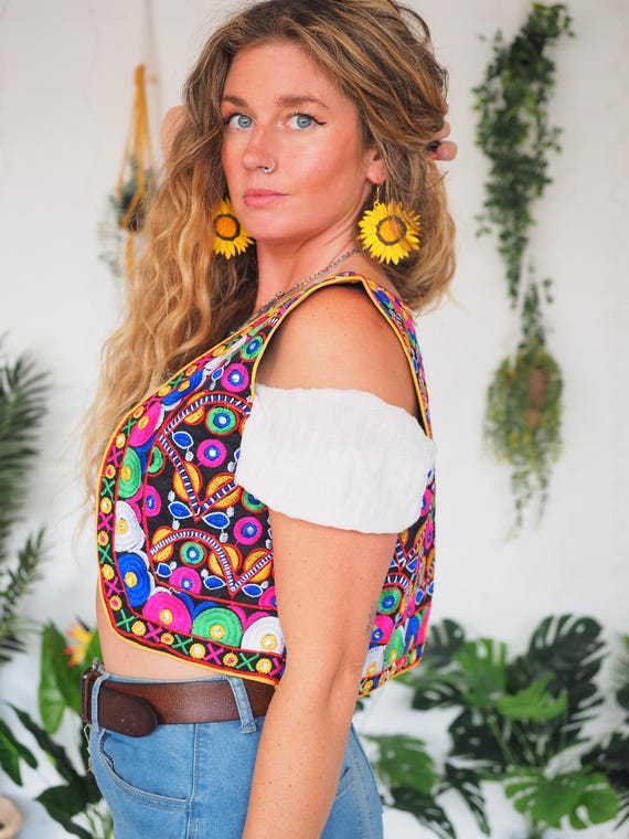 EMBROIDERED FOLK WAISTCOAT - Indian Mirror Vest - Tassels - Quilted Zara style - Mexican - Vintage - 70's - Summer - Festival - Floral Hippy