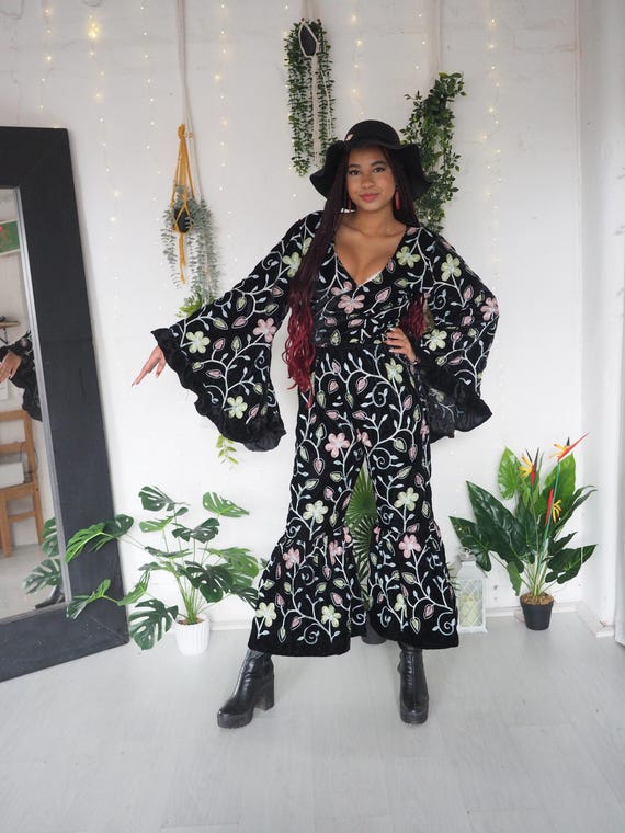 VELVET 2 PIECE SET - Black Velvet Sequin Bell sleeve - Frill Flare Trousers - Vintage Co ord - Trouser set - Embroidered jumpsuit