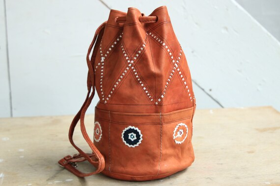 SMALL NAVAJO BAG - Vintage Handbag - Tan Leather Bucket Bag - Moroccan Bag - Recycled Leather Bag - 60's - Leather Purse - Festival bag