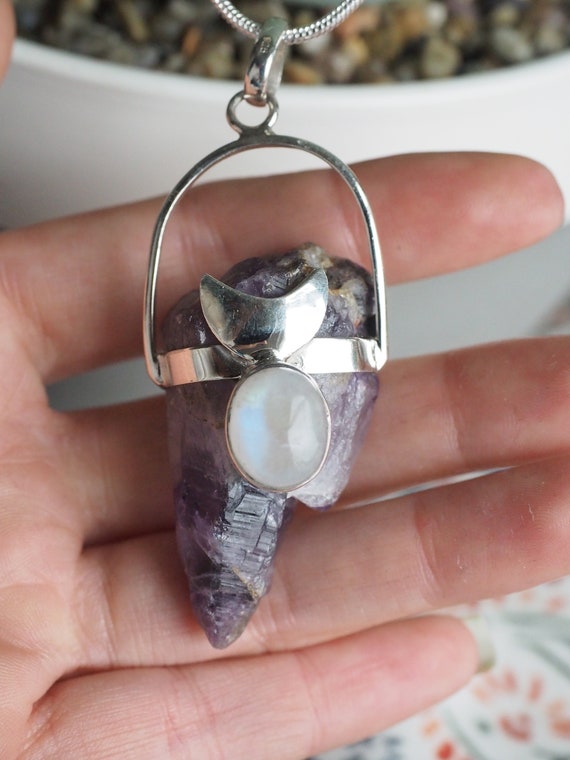 AMETHYST SALE NECKLACE - Birthstone - Moonstone - Moon Necklace - Rough crystal Chip - Sterling Silver Crystal Jewellery - Cracked Crystal