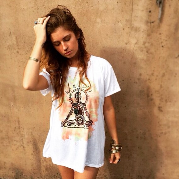 NAMASTE T-SHIRT - Tie Dye Tee - Vintage Hippie Top - Yoga Tee - Buddhist - Bohemian Style - Vintage Festival Tee - Festival wear - Retro Top