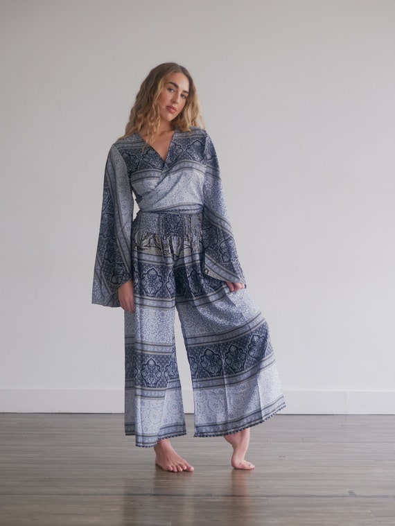 JUMPSUIT Co ORD SET - 2 Piece set - Silk Bell sleeve & Trousers - Jumpsuit Style - Flares - Wide leg - Lounge wear - pant set - Vintage 70's