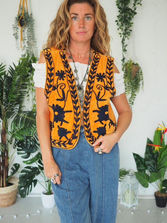 REVERSIBLE BOHO VEST - Indian Re-worked Vintage - 60's 70's Bohemian - Velvet - Festival Gilet - Cottagecore - 90's Grunge - Green Velvet