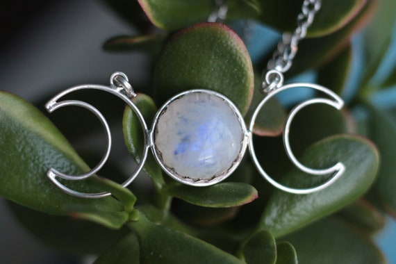 STATEMENT TRIPLE MOON - Moonstone Necklace - Moon Jewellery - Galaxy - Gemstone - Zodiac - Moon phase - Crystal - Divine Feminine - Gift