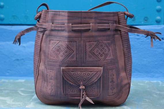 VINTAGE LEATHER HANDBAG - Shoulder bag - Hand tooled - Satchel - Bespoke - Autumn Fashion - Fall - Bohemian - Hippie - Leather Stamped bag