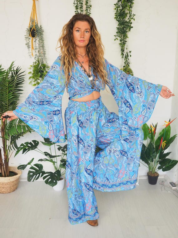 PAISLEY SILK SET - 2 Piece Viscose Silk Blend Trouser set - Bell sleeve Jumpsuit - Flared Palazzo pants - Wide leg - Co Ord - 60's 70's