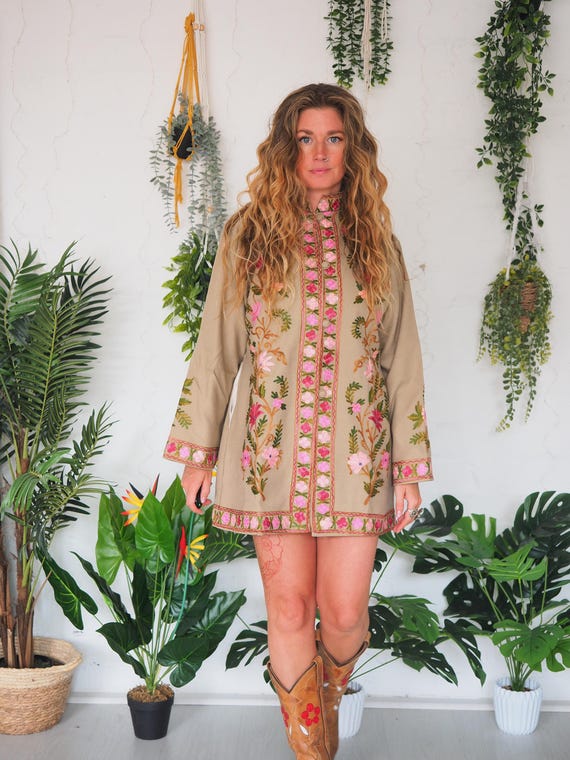 KASHMIRI TUNIC - 60's 70's Vintage Jacket - Retro Beatles - Sgt Pepper - Aari Embroidered - Cotton - Wool blend - Boho Mini Dress